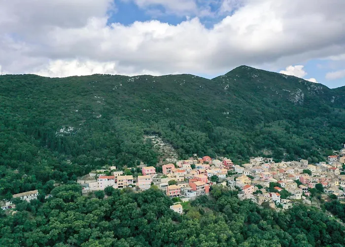 Village House Kalypso 아파트 팔레오카스트리차