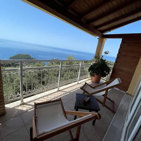 Village House Kalypso 팔레오카스트리차